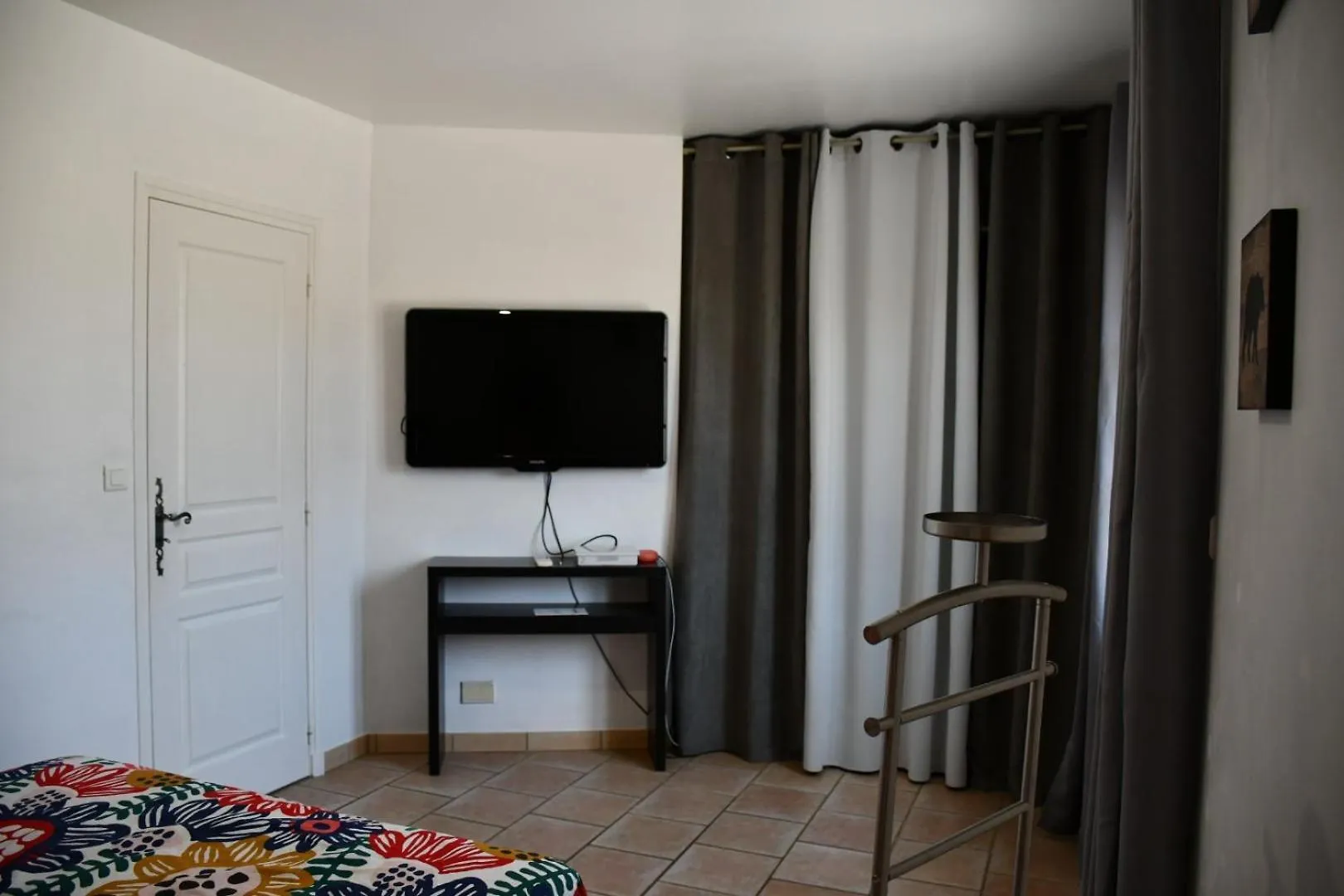 Yana Villa Arles